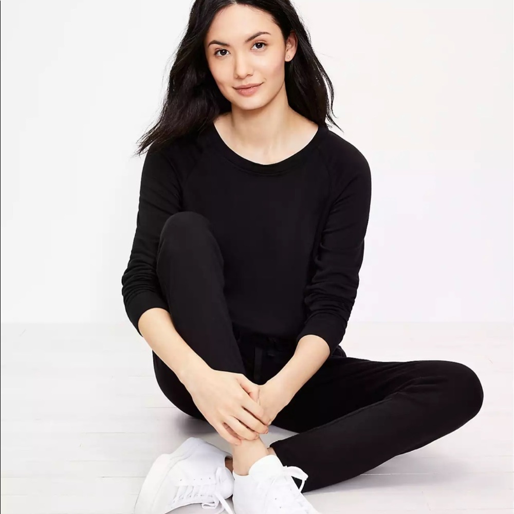 Lou & Grey Signaturesoft Sweatsuit